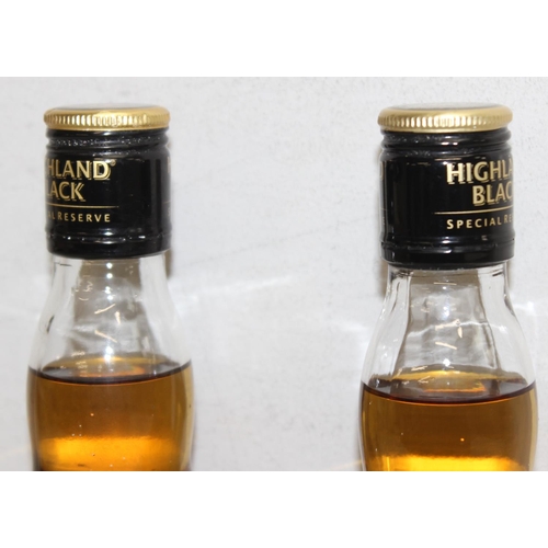 1582 - 2 x 70cl bottles of Highland Black Special Reserve 8 year old blended Scotch whisky