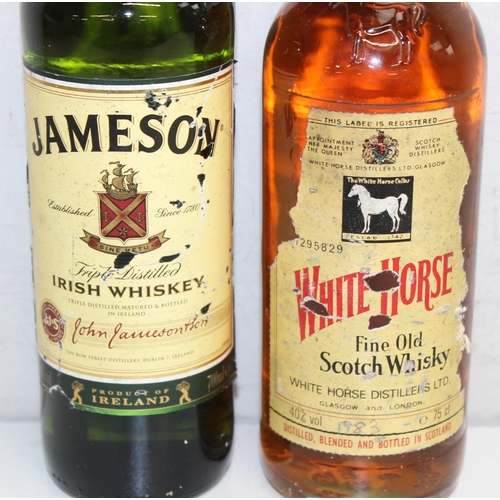 1584 - Vintage bottle of Jameson Irish Whiskey (70cl), and a bottle of White Horse Scotch whisky (75cl) (2)