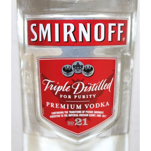 1599C - 3 x bottles of vodka - 2 x 1 Ltr Smirnoff and 1 x 0.7cl Wolschovska vodka