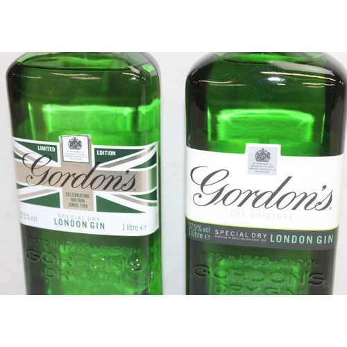 1599E - 2 x bottles of Gordon's Dry London Gin (1 litre)