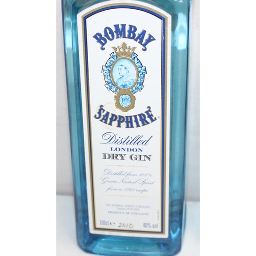 1599J - 2 x bottles of Bombay Sapphire London Dry Gin (1 x 1 litre, 1 x 50cl)