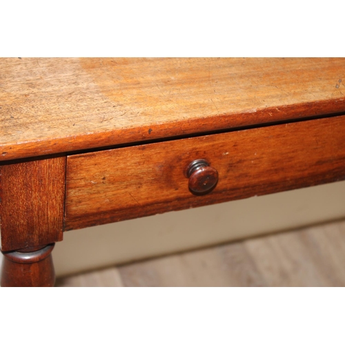 154 - A 19th century mahogany hall table or desk with 2 drawers, turned wooden handles and turned legs, ap... 