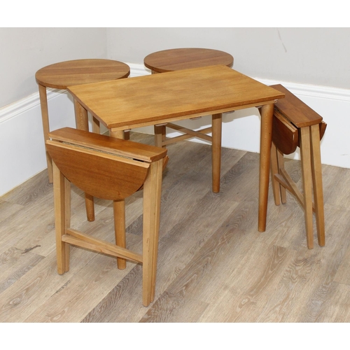 19 - Retro Poul Hundevad nest of tables - 4 small tables of the same size under one larger table, approx ... 