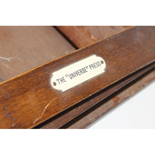 316 - Vintage oak chest and 3 book presses to incl 'The Universal Press', chest approx 31 x 21 x 21cm