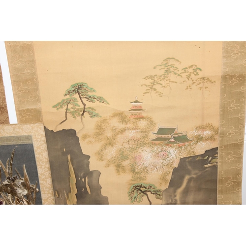 472 - Assorted Chinese and Oriental items to incl silk embroideries and printed scroll (4)