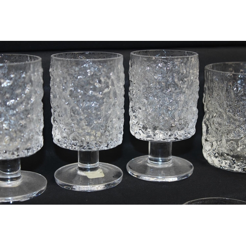 1652 - Whitefriars glass - 2 boxed sets of Whitefrairs glacier pattern glasses to inc 6 Whisky tumblers and... 