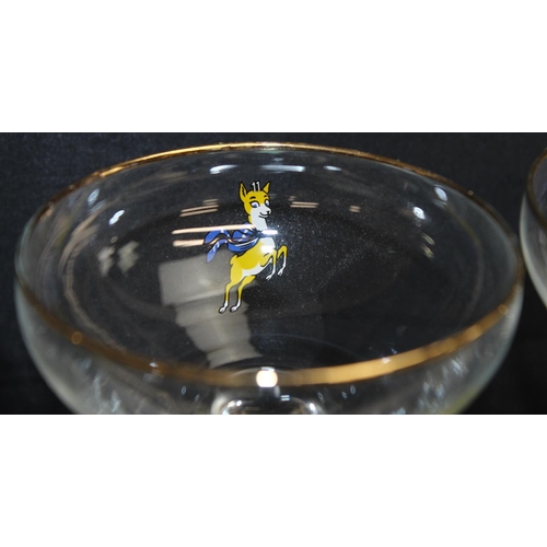 1653 - 14 assorted vintage Babycham glasses