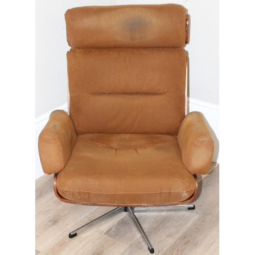 21 - An mid-century Eames style swivel chair with bentwood & brown fabric swivel chair with chrome base, ... 