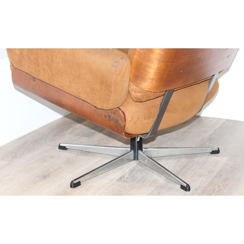 21 - An mid-century Eames style swivel chair with bentwood & brown fabric swivel chair with chrome base, ... 