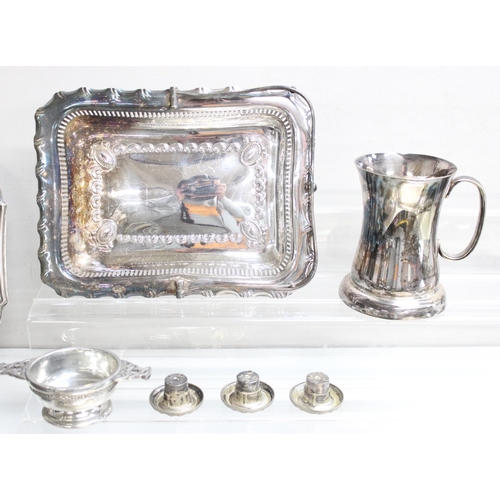 1058 - A large qty of assorted mixed silver plate, pewter and other metalware, to inc antique pieces, appro... 