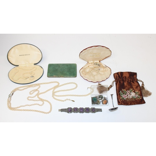 1163 - Qty of assorted costume jewellery and other items to inc silver, a shagreen cigarette case, faux pea... 