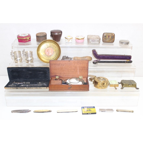 1492 - Qty of assorted interesting small items to inc trinket boxes, scientific items etc