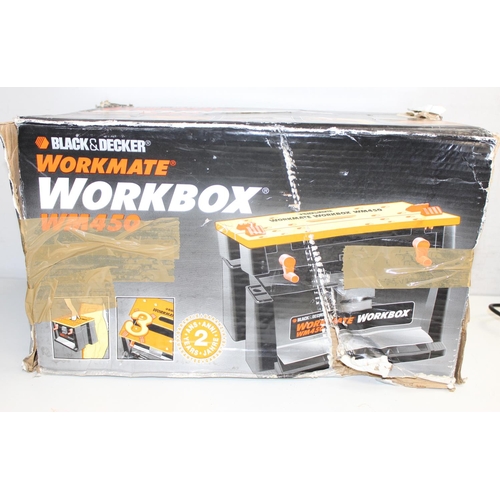 792 - Qty of tools to include a Black & Decker Workmate Workbox WM450 and 2 circular saws to include a Las... 