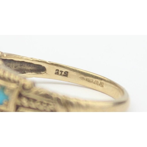 1117 - A Victorian style 9ct gold ring set with Turquoise and engraved decoration, marked and XRF confirmed... 