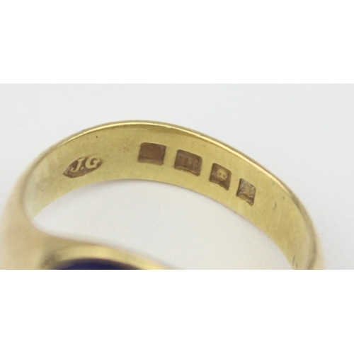 1146 - An 18ct gold signet ring with masonic motif, blue Lapis coloured enamel, marked for London 1926, app... 