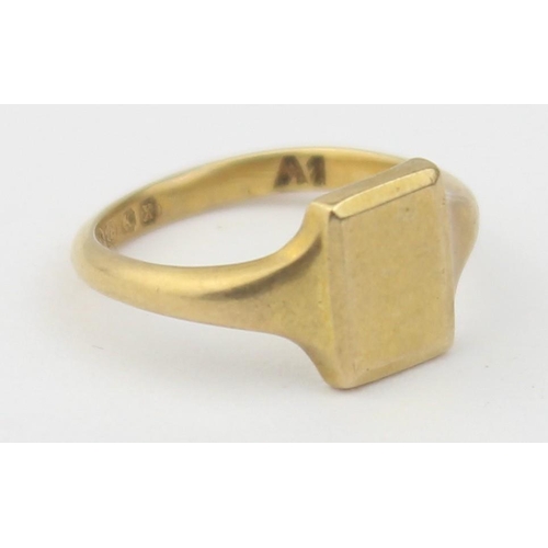 1150 - A miniature 18ct gold signet ring, marked for Birmingham 1922, approx size A, approx 1.93g gross