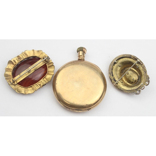 1162 - An antique damaged yellow metal brooch, unmarked and XRF testing inconsistently mostly above 14ct go... 