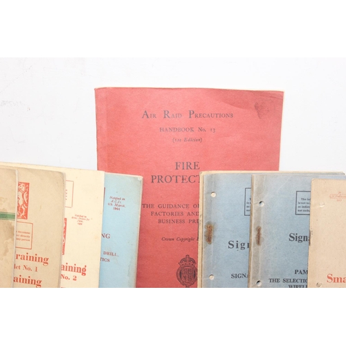 1425 - A large qty of assorted military training manuals and other ephemera etc, many WW2 period