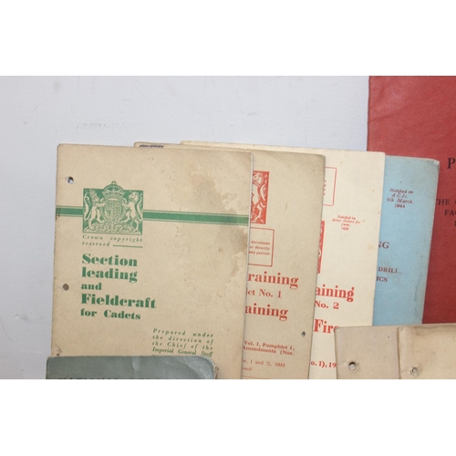 1425 - A large qty of assorted military training manuals and other ephemera etc, many WW2 period