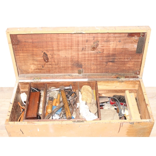 808 - A vintage painted pine toolbox and contents