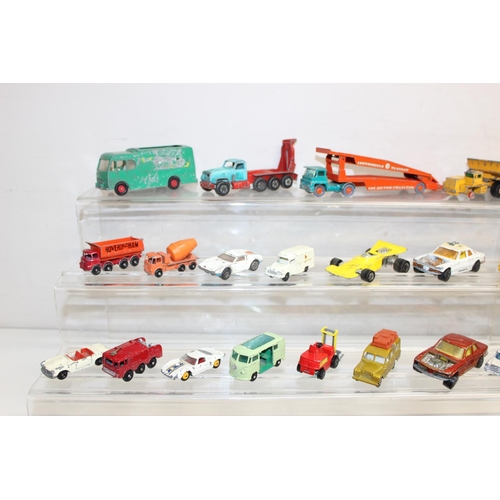 710 - A large qty of assorted vintage Matchbox and Lesney Toys die-cast vehicles, playworn