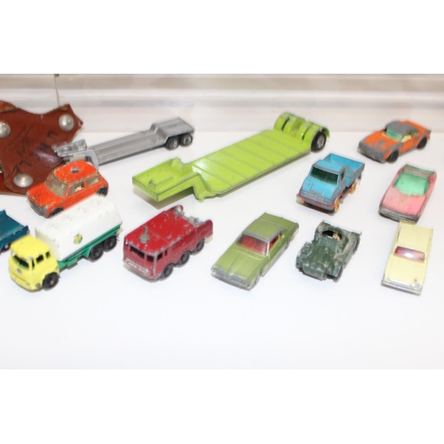 710 - A large qty of assorted vintage Matchbox and Lesney Toys die-cast vehicles, playworn