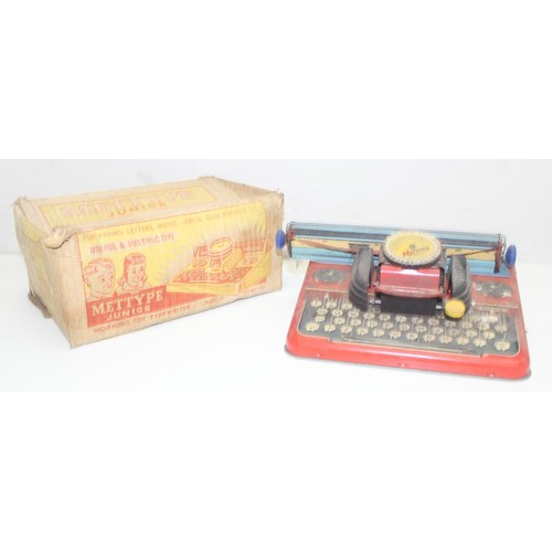 696 - Vintage Mettype Junior Toy typewriter in original box, Vintage Dopey Joe Eccentric Dodgem Car mechan... 