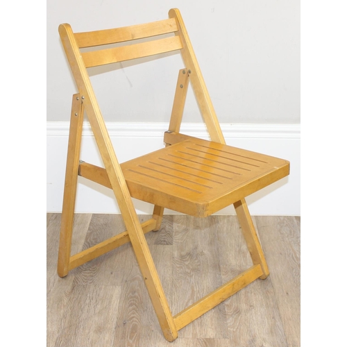 67 - 4 assorted folding wooden chairs, each approx 80cm tall