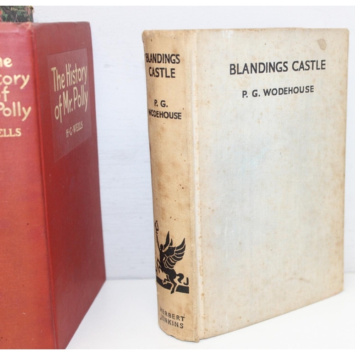 524 - 5 assorted early 20th century editions of classics to inc Blandings Castle by P.G. Wodehouse 1935, 2... 