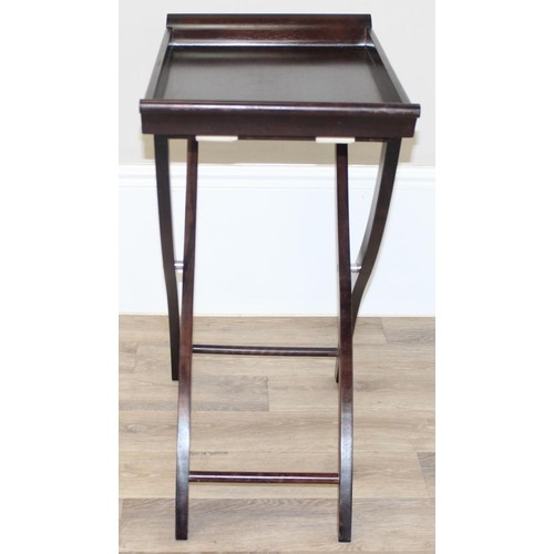 139 - An antique style mahogany butler's tray table on folding stand, 20th century, approx 68cm wide x 38c... 