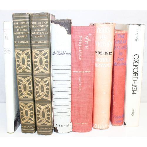 534 - Qty of assorted interesting vintage books to inc military related, Oxford related etc