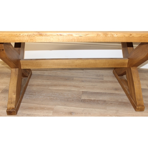 53 - A superb quality oak table with X frame base, complete oak construction, seemingly unmarked, approx ... 