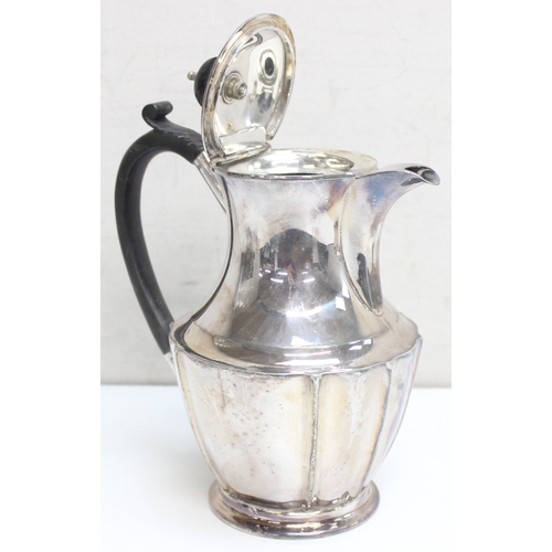 1033 - A vintage 4 piece silver plated tea set by Walker & Hall, c.1930's, approx 2kg gross