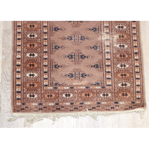 206 - 2 small decorative rugs, largest approx 96cm x 64cm