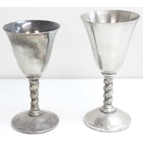 1045 - Qty of mixed vintage silver-plated items to incl goblets, small teapot, platters etc, approx 3.2kg g... 