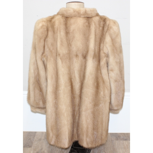 208 - Ladies' half-length fur coat, believed to be mink, size unknown