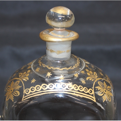 1487 - Qty of assorted 19th century and later glassware, to incl gilt decanters, small dishes, liqueur glas... 