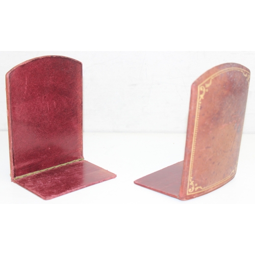 293 - Qty of various bookends and other items to include a gilt Florentine style book slide and a pair of ... 