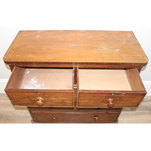 96 - A Victorian mahogany 2 over 3 chest of drawers with bun handles, approx 120cm wide x 51cm deep x 122... 