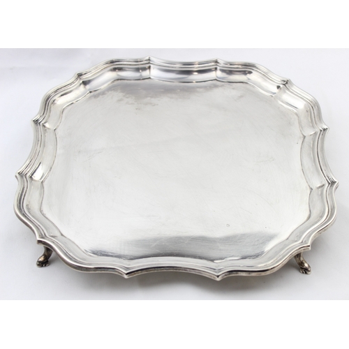 1027 - A Georgian style silver card tray of heavy gauge, marked for Chester 1922 by Herbert Edward Barker &... 