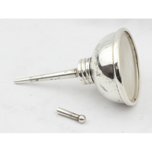 1051 - Tiffany & Co, a rare American sterling silver oil dropper can believed to be for a Singer sewing mac... 