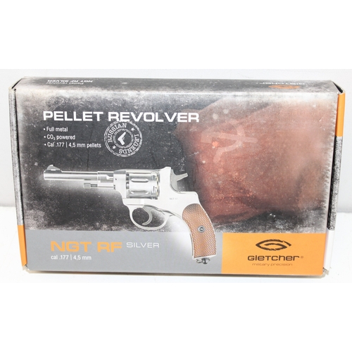 1433 - Gletcher NGT RF .177 CO2 powered pellet revolver in original box