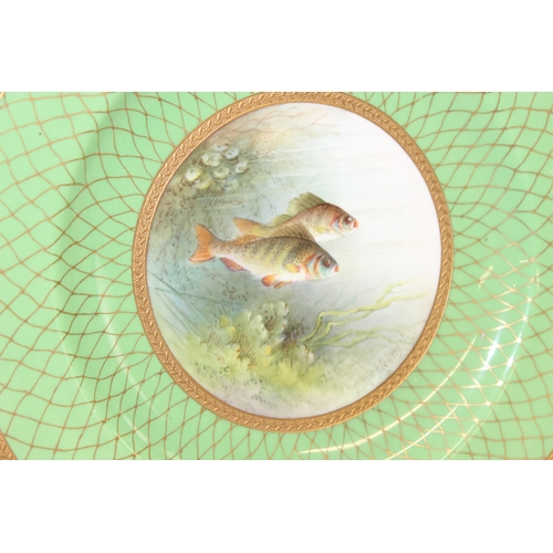 1495 - A superb quality hand painted Spode plate depicting a duo of Perch, signed F. Mickelwright, green an... 