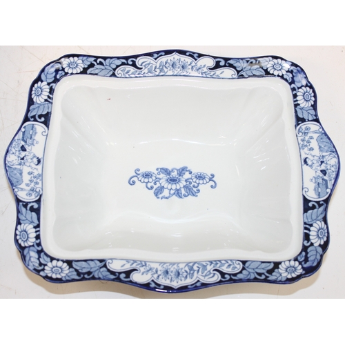 1656 - Qty of blue and white Wood & Sons dinnerware in the Buddha pattern, to incl plates and tureens