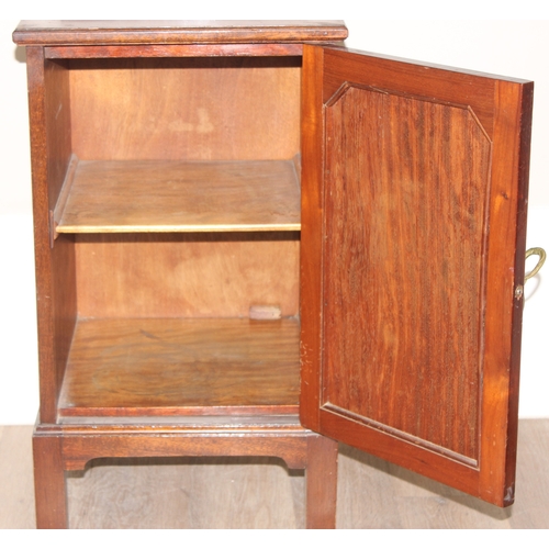 81 - Queen Anne style bedside cabinet on cabriolet legs by Dillon and a mahogany bedside cabinet, largest... 