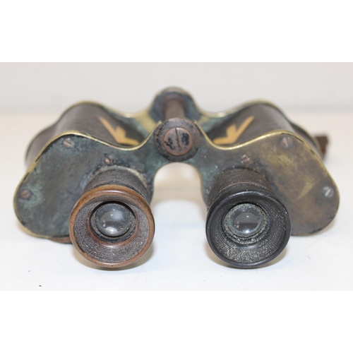 1446 - Pair of WW2 period British military binoculars, seemingly unbranded