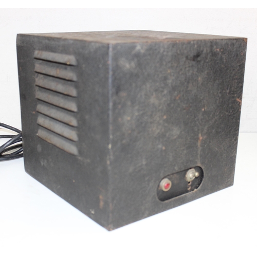 724 - 1930s/early WWII HRO-JR shortwave radio-receiver with power pack and spare coils