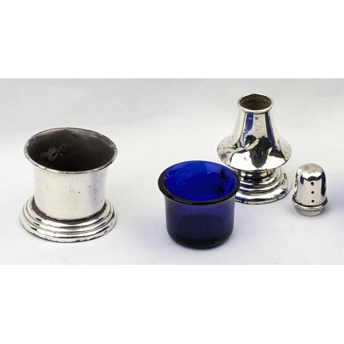 1107 - A silver 3 piece cruet set of Art Deco design, marked for Birmingham 1924 by A J Bailey, approx 99.4... 