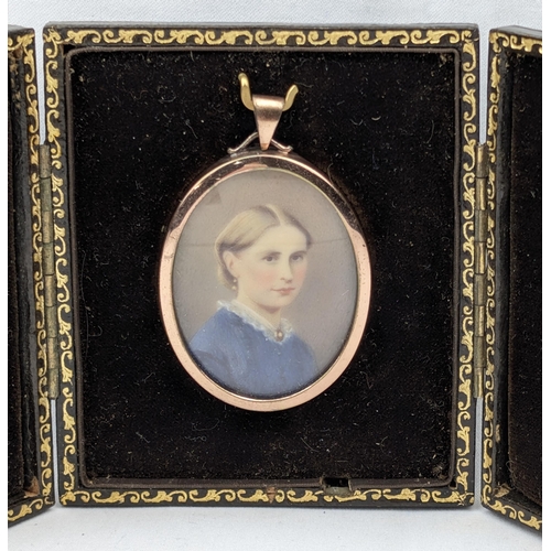 1492C - A late early 20th century portrait miniature depicting a female in Edwardian dress, presented in a g... 