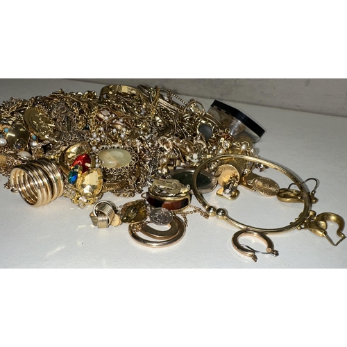 1165 - A huge qty of assorted vintage gold plated jewellery, approx 2kg gross